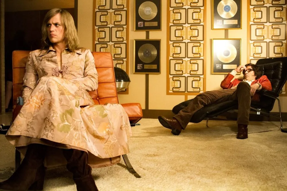 Новий фільм про Девіда Бові вийде у прокат 11 лютого Новий фільм про Девіда Бові вийде у прокат 11 лютого