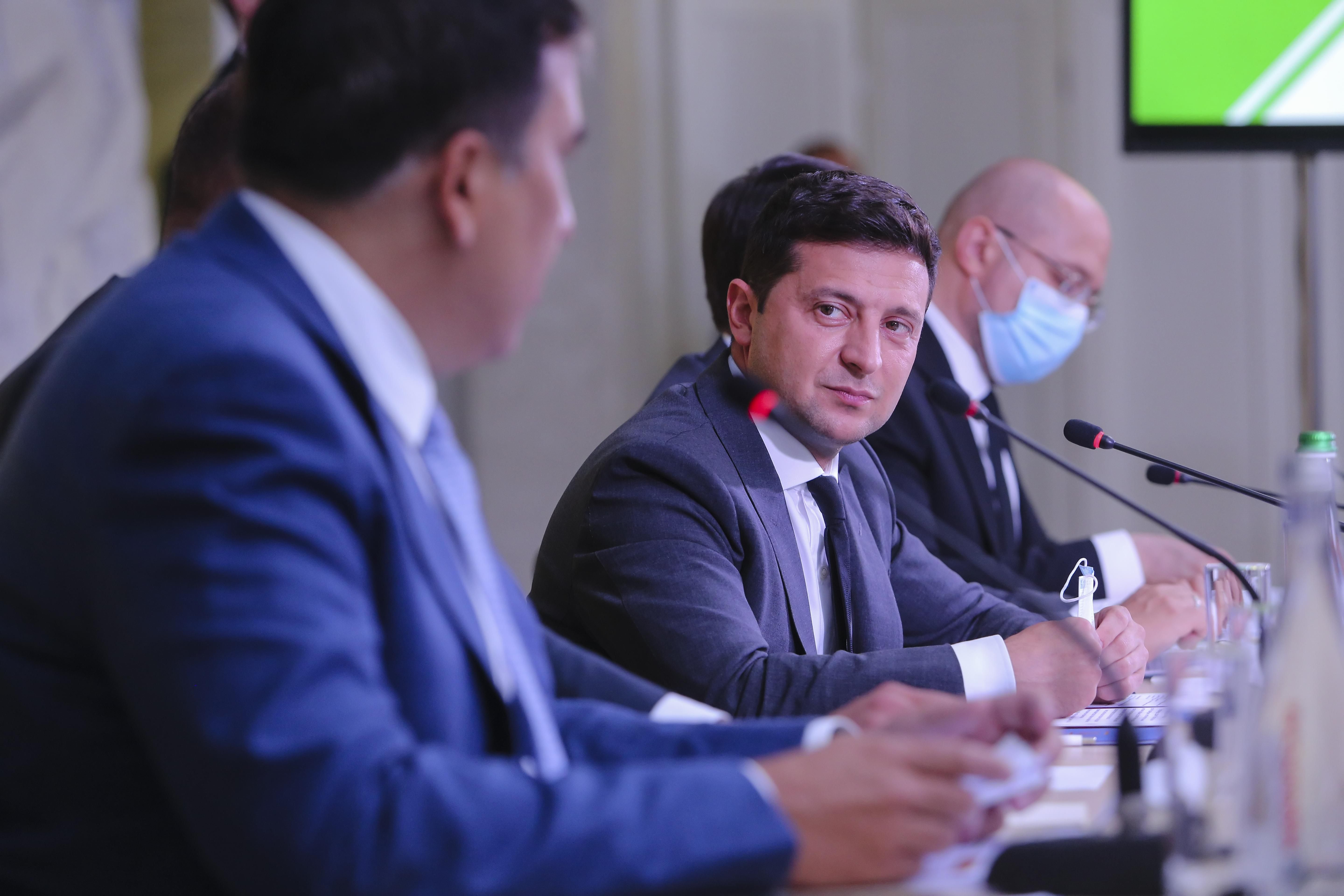 Кому из политиков украинцы доверяют больше всего – рейтинг Кому из политиков украинцы доверяют больше всего – рейтинг