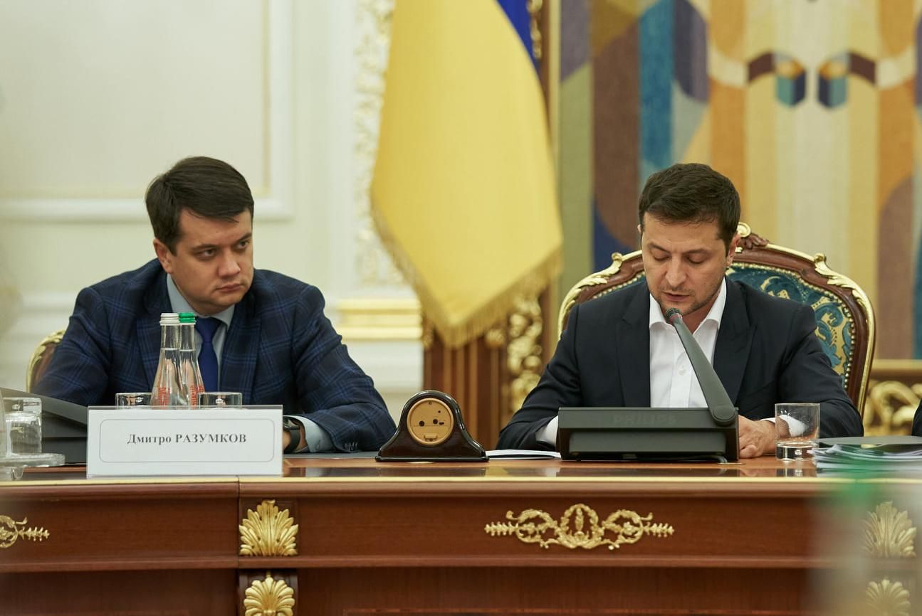 Зеленський Разумков ОПЗЖ: як змінились політичні рейтинги - Новини Зеленський Разумков ОПЗЖ: як змінились політичні рейтинги - Новини