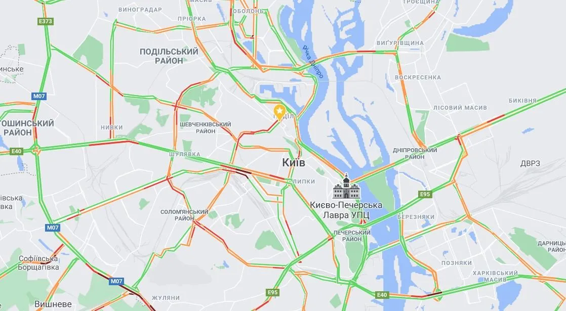 Зранку 11 лютого Київ потерпає від заторів: онлайн-карта