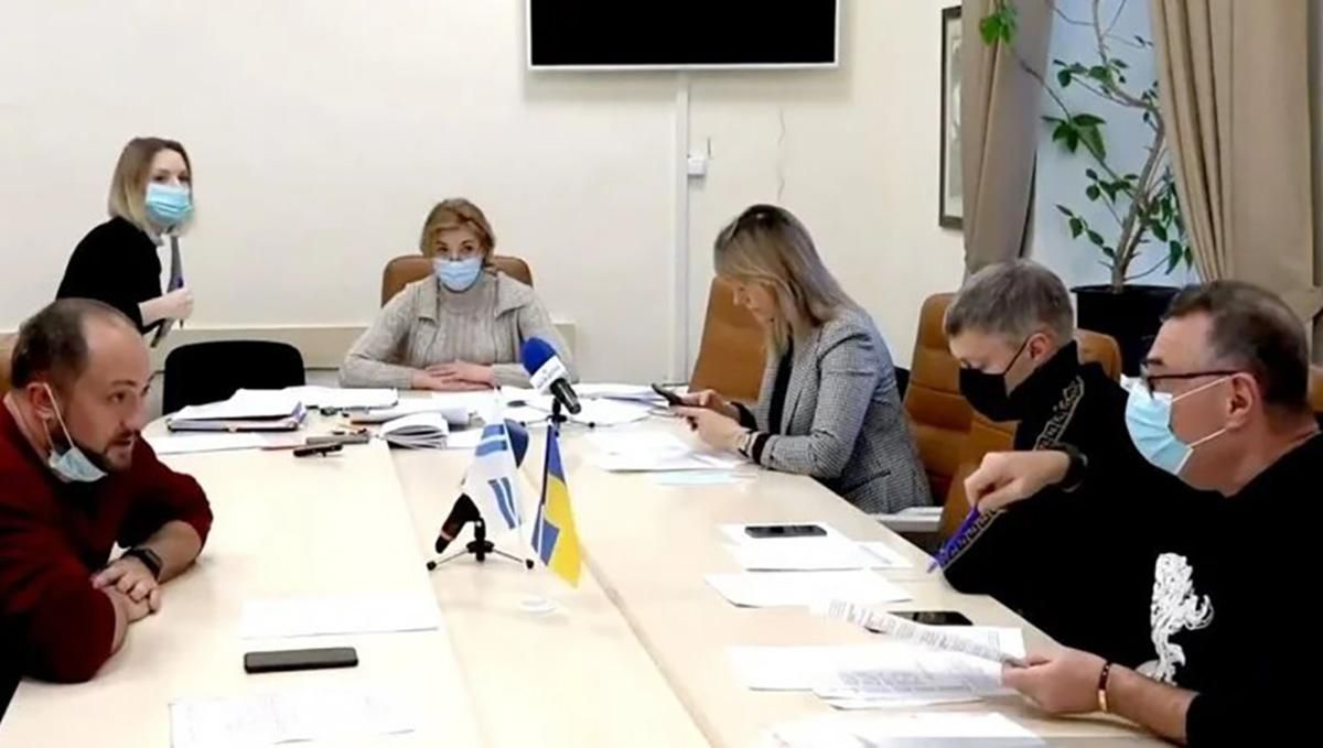 У Миколаєві посварилися депутати ОПЗЖ Невінчаний та Медведєв: відео У Миколаєві посварилися депутати ОПЗЖ Невінчаний та Медведєв: відео