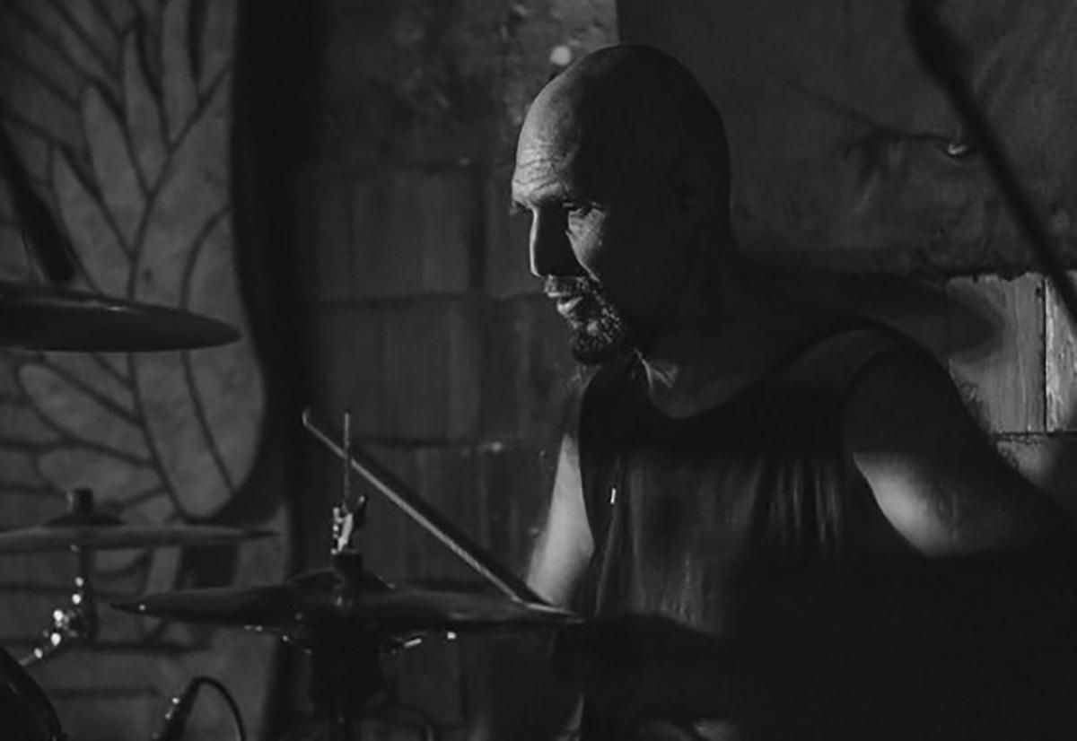 Ветеран АТО Липницкий страх и боль от войны превратил в музыку Ветеран АТО Липницкий страх и боль от войны превратил в музыку