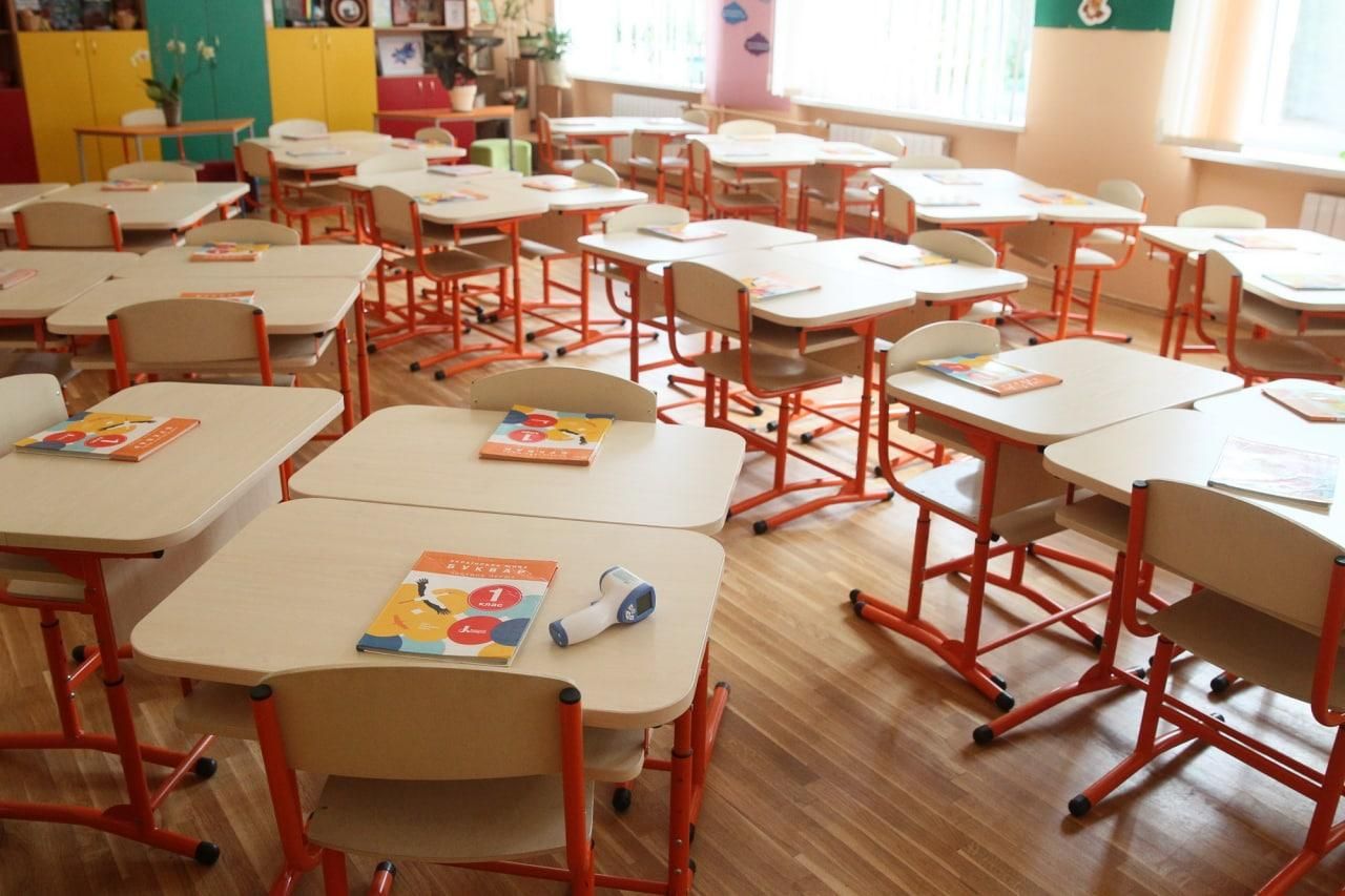 У Києві до кінця тижня зачиняють школи та дитячі садки