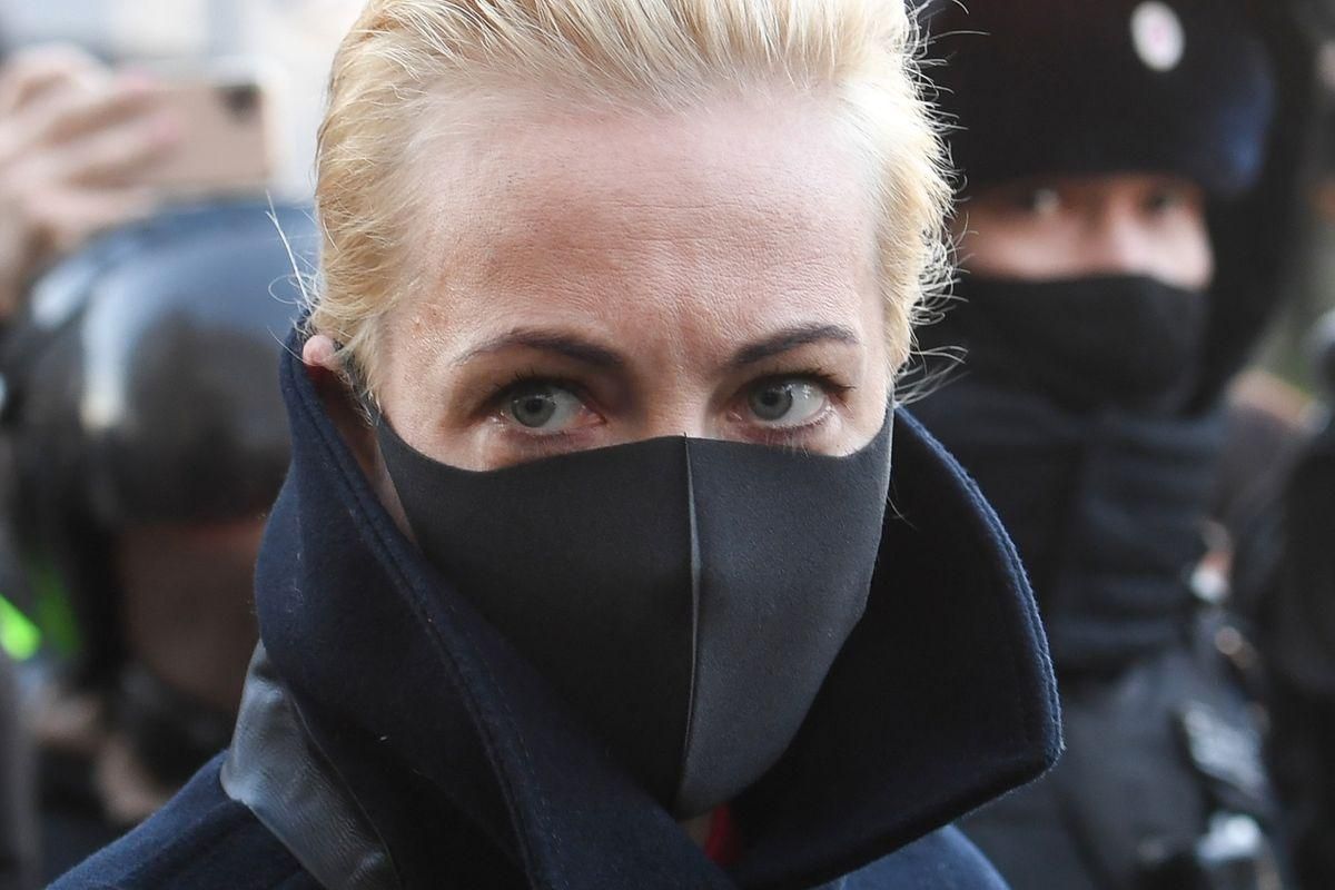 Юлія Навальна прилетіла у Німеччину: причина Юлія Навальна прилетіла у Німеччину: причина