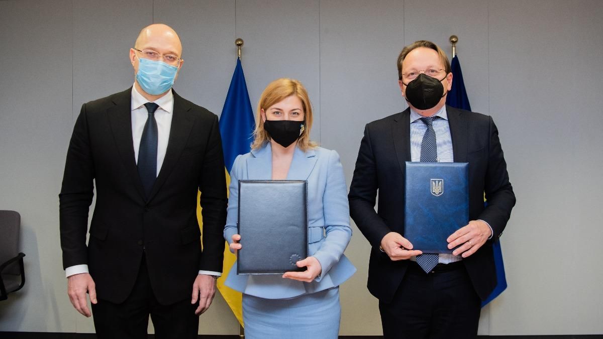 Українські держслужбовці зможуть навчатись на курсах в ЄС: подробиці