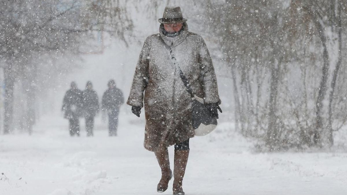 Снегопад в Киеве: 4 день бушует зима