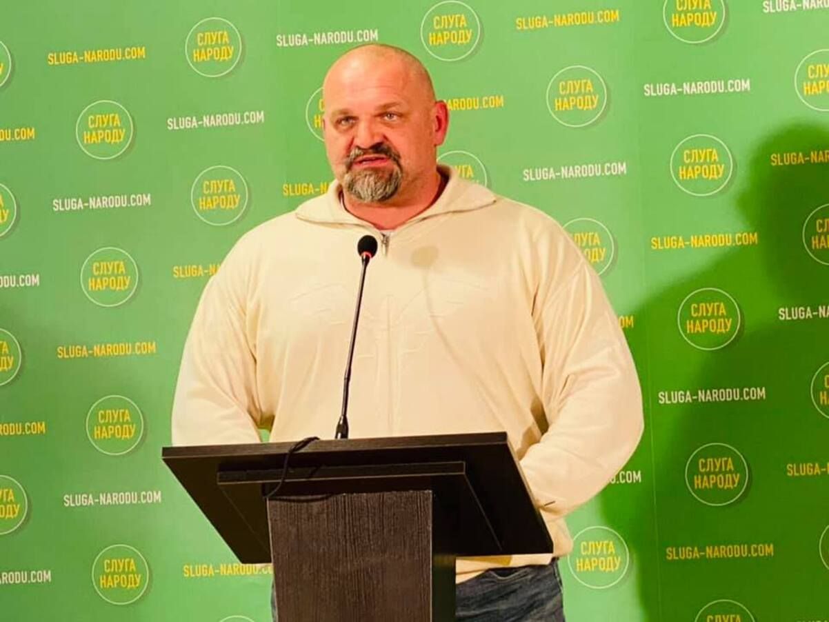 Вирастюка официально выдвинули кандидатом в депутаты от Слуги народа Вирастюка официально выдвинули кандидатом в депутаты от Слуги народа