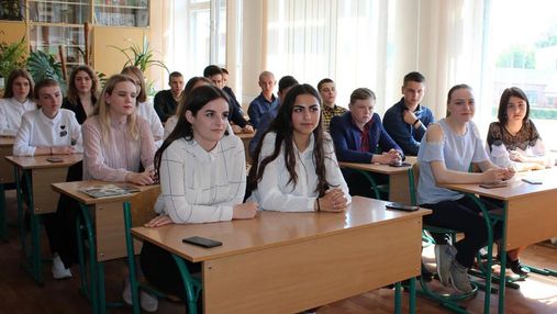 В Україні деякі школи вирішили не набирати учнів в 10 – 11 класи з 2021: як відреагували в МОН
