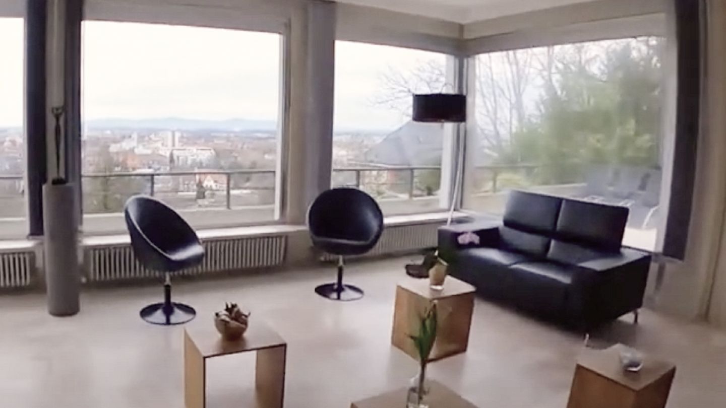 Маріонетки Кремля показали начебто віллу Навального Маріонетки Кремля показали начебто віллу Навального