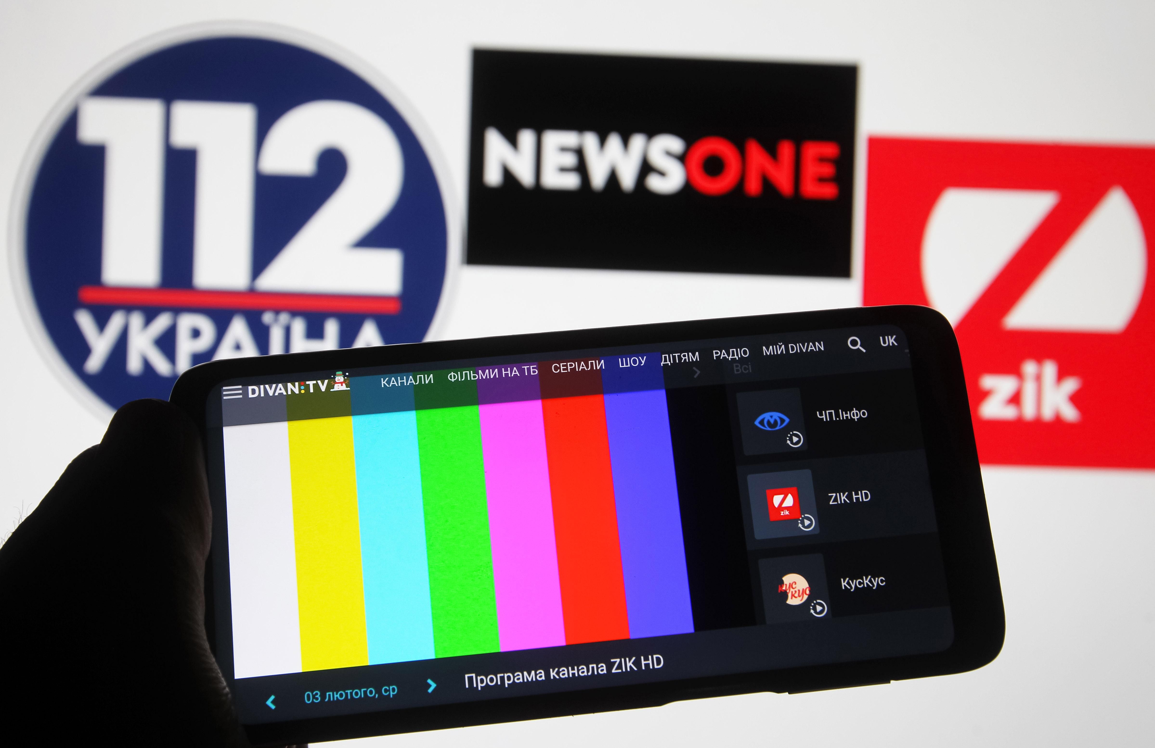 Блокировка медведчуковских каналов: каким будет эффект – опрос Блокировка медведчуковских каналов: каким будет эффект – опрос