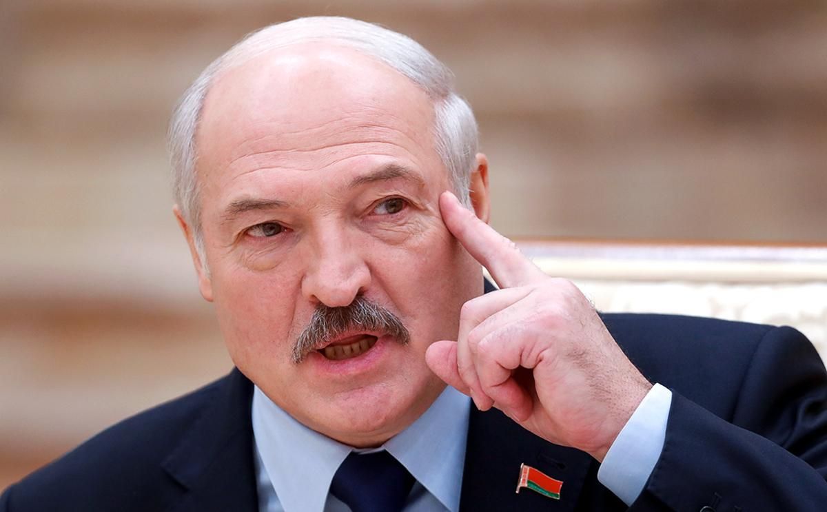 Лукашенко прервал речь из-за кашля: видео