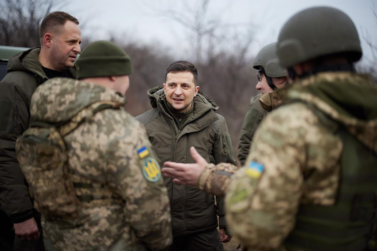 Зеленский: События на Донбассе никогда не должны стать привычными Зеленский: События на Донбассе никогда не должны стать привычными