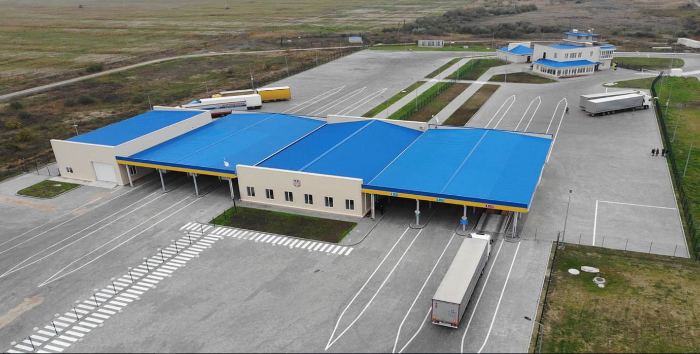 Румунія відкрила пункт пропуску Ісакча на кордоні з Україною Румунія відкрила пункт пропуску Ісакча на кордоні з Україною