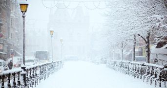 Киев накрыли снегопады: фото, видео