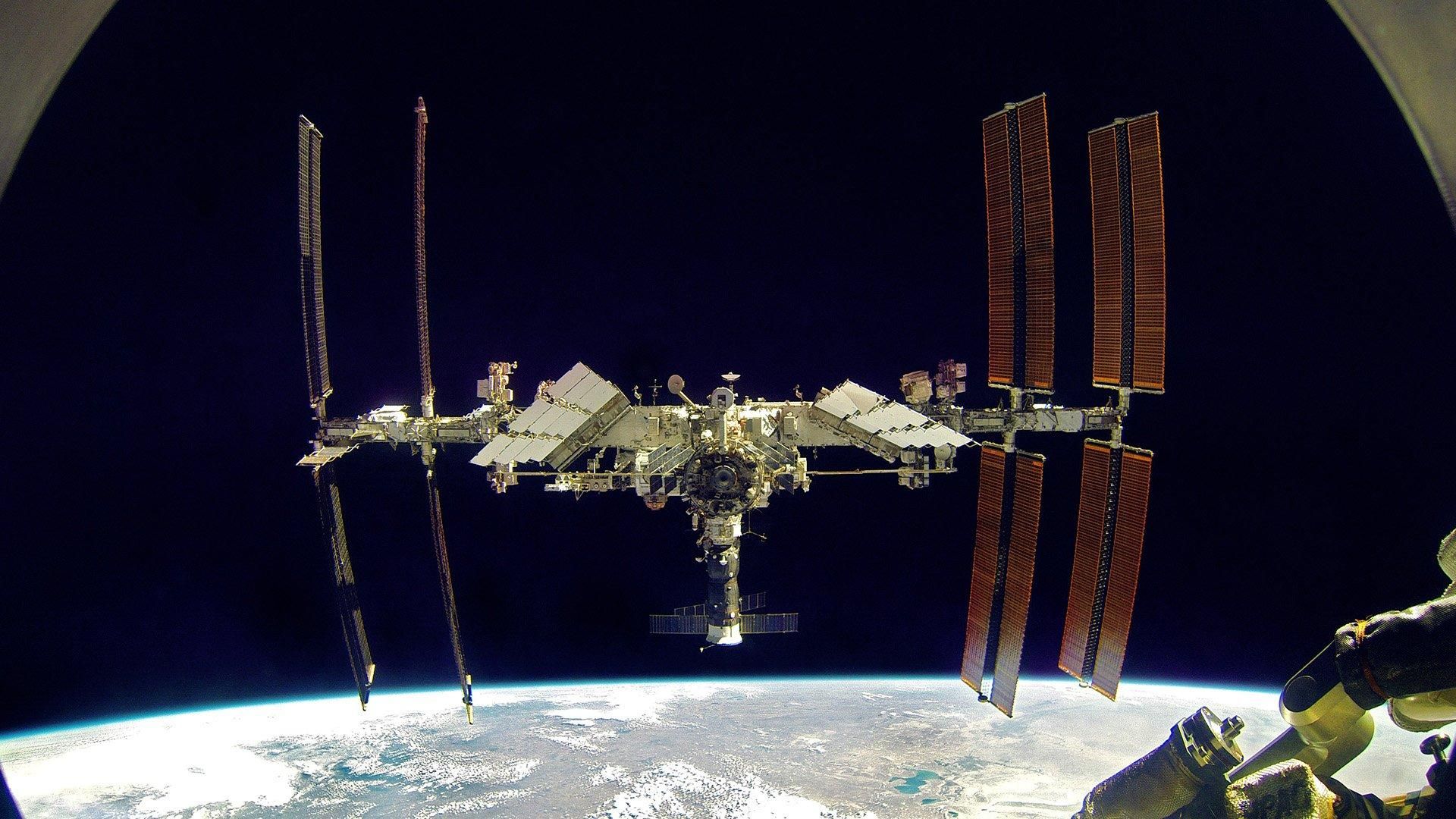 Космічний суперкомп'ютер HPE Spaceborne-2 доставлять на МКС Космічний суперкомп'ютер HPE Spaceborne-2 доставлять на МКС