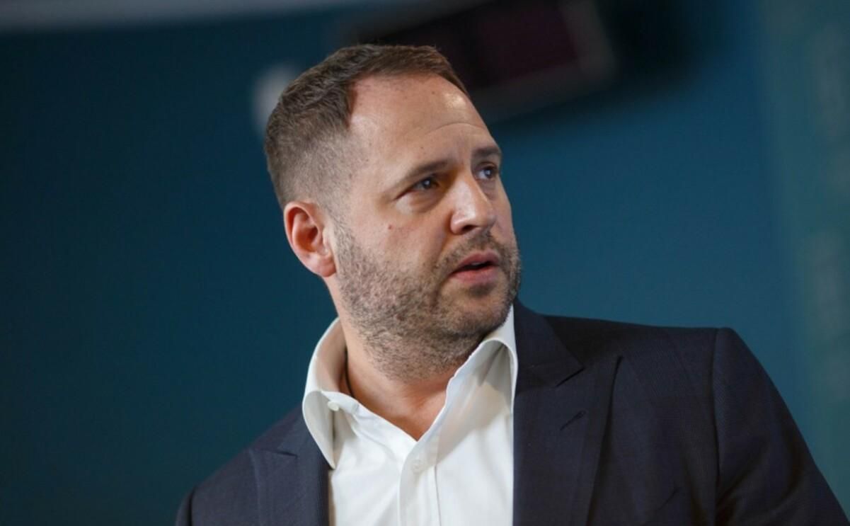 Вместе посмеялись, - Ермак о слухах о замене Разумкова Вместе посмеялись, - Ермак о слухах о замене Разумкова