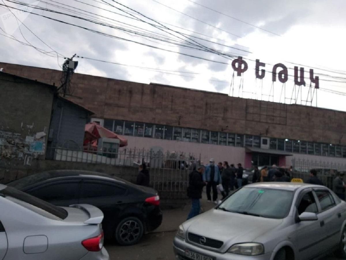 Армению 13.02.2021 всколыхнуло мощное землетрясение: фото Армению 13.02.2021 всколыхнуло мощное землетрясение: фото