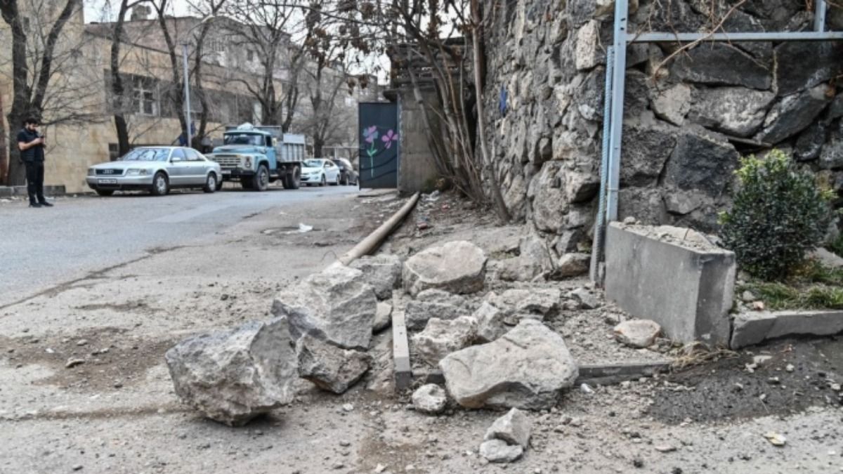 Землетрясение в Армении: не менее 25 человек пострадали - что известно