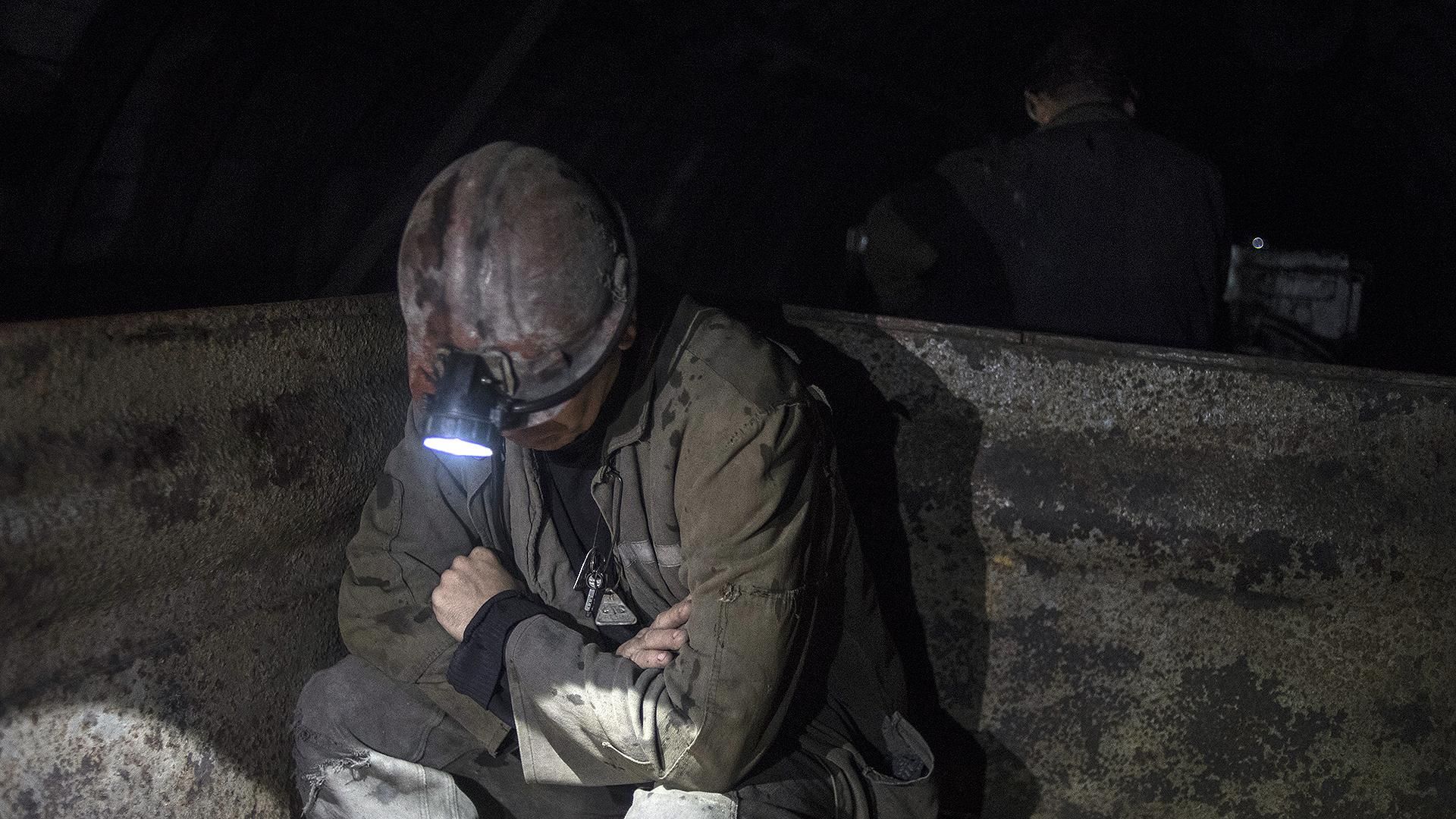 В России на Кузбассе на шахте Юбилейная 14 февраля 2021 произошел обвал: есть погибший