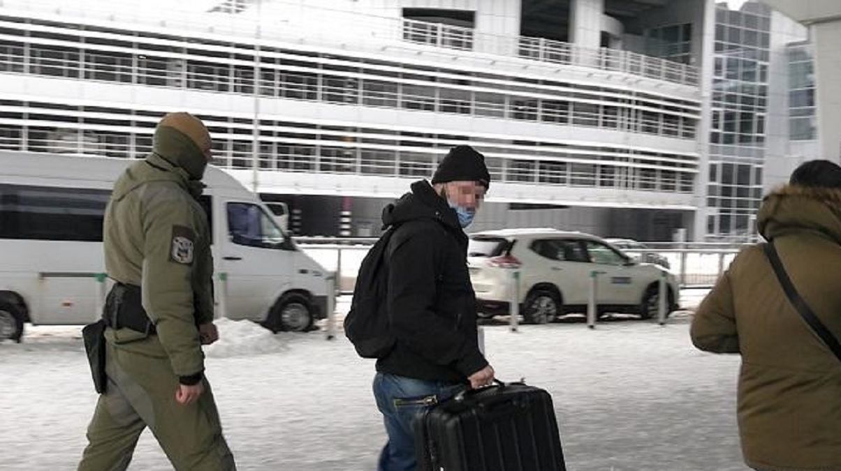 Норвежця видворили з України й на 3 роки заборонили в'їзд: фото