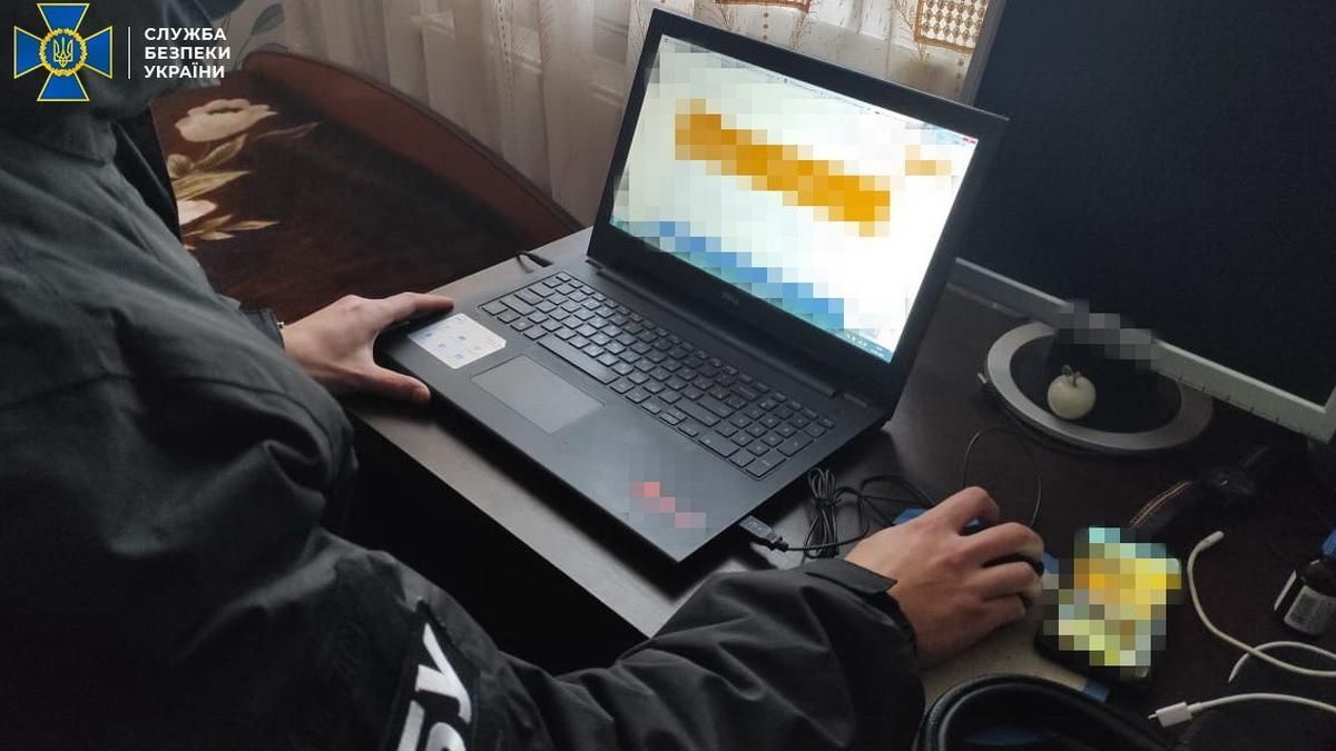 СБУ накрила мережу агітаторів, які працювала на Росію СБУ накрила мережу агітаторів, які працювала на Росію