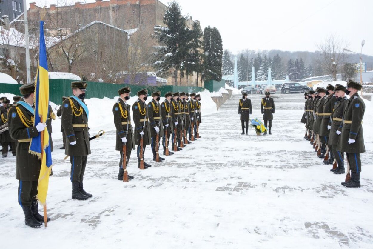За Украину нужно бороться, - Садовый привел параллели боевых действий в Афганистане и на Востоке За Украину нужно бороться, - Садовый привел параллели боевых действий в Афганистане и на Востоке