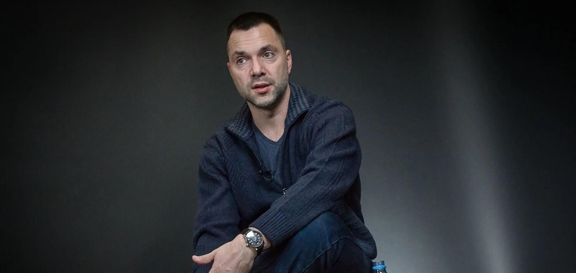 Скандальные заявления Арестовича о военных и женщинах: что известно Скандальные заявления Арестовича о военных и женщинах: что известно