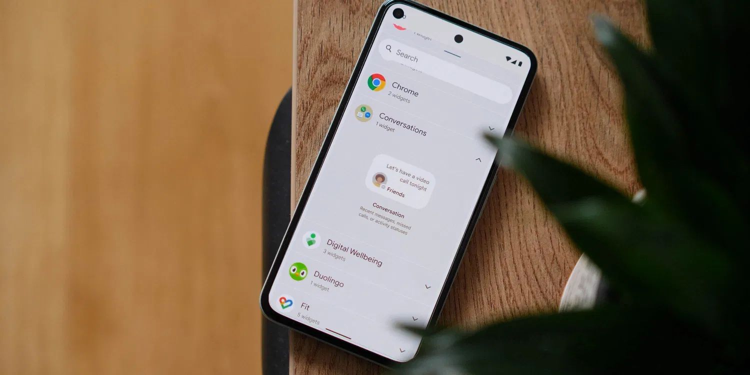 Android 12 отримає оновлення функції автоповороту екрану Android 12 отримає оновлення функції автоповороту екрану