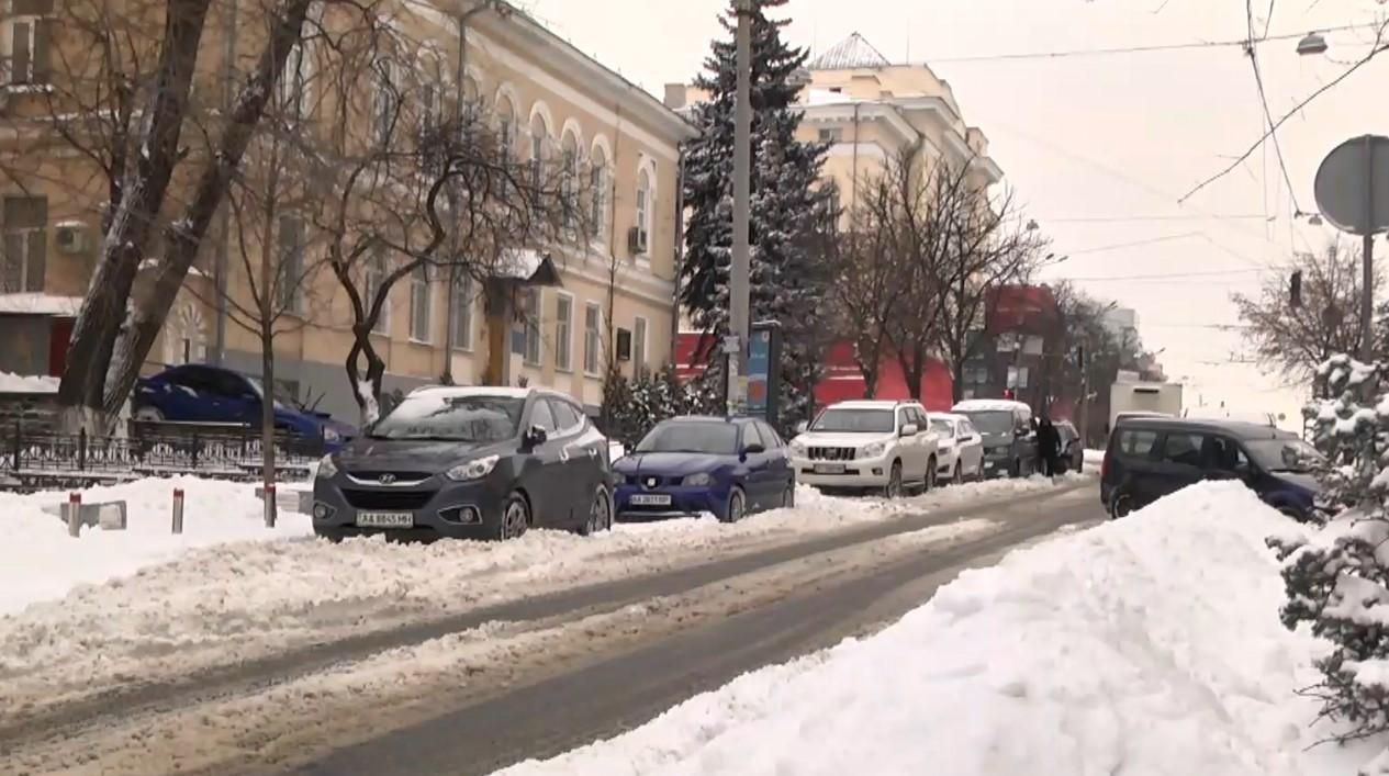 Дії проросійських: ситуація довкола перейменування проспекту Бандери Дії проросійських: ситуація довкола перейменування проспекту Бандери