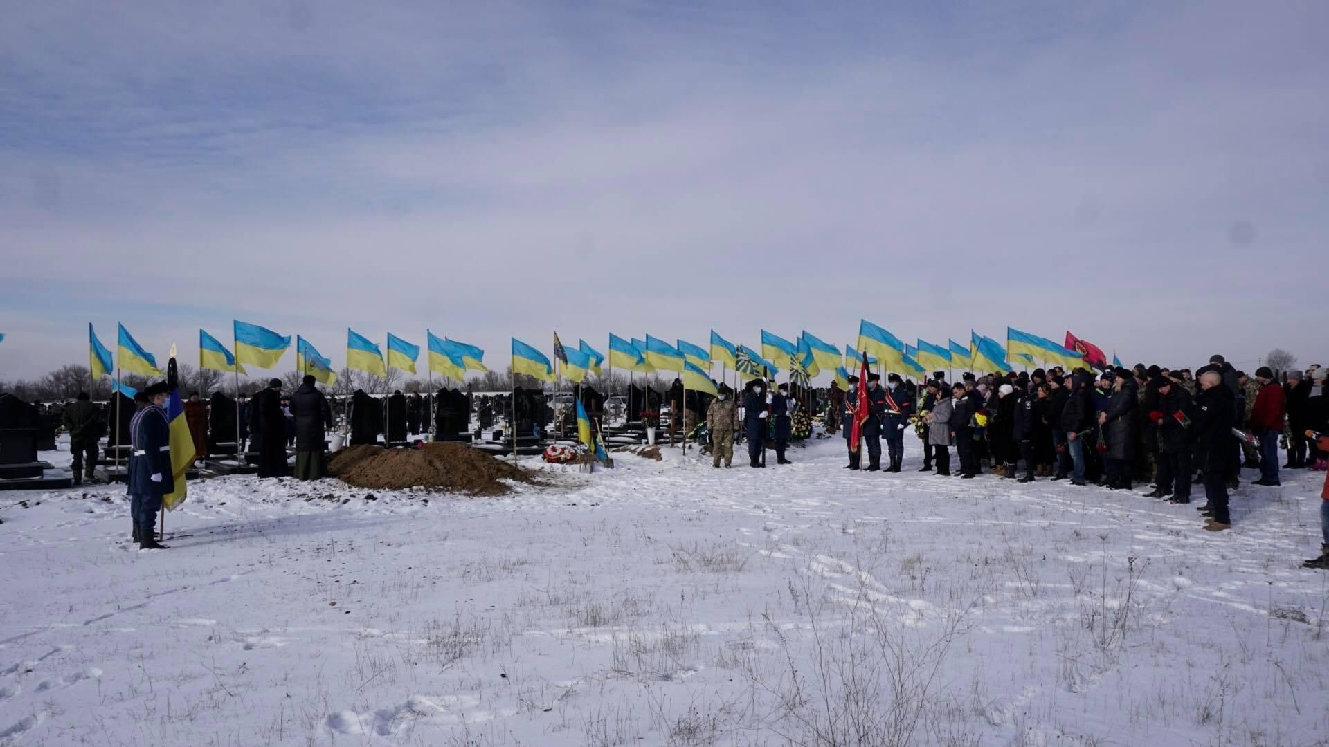 У Харкові попрощалися зі загиблим на Донбасі Мироненком: фото