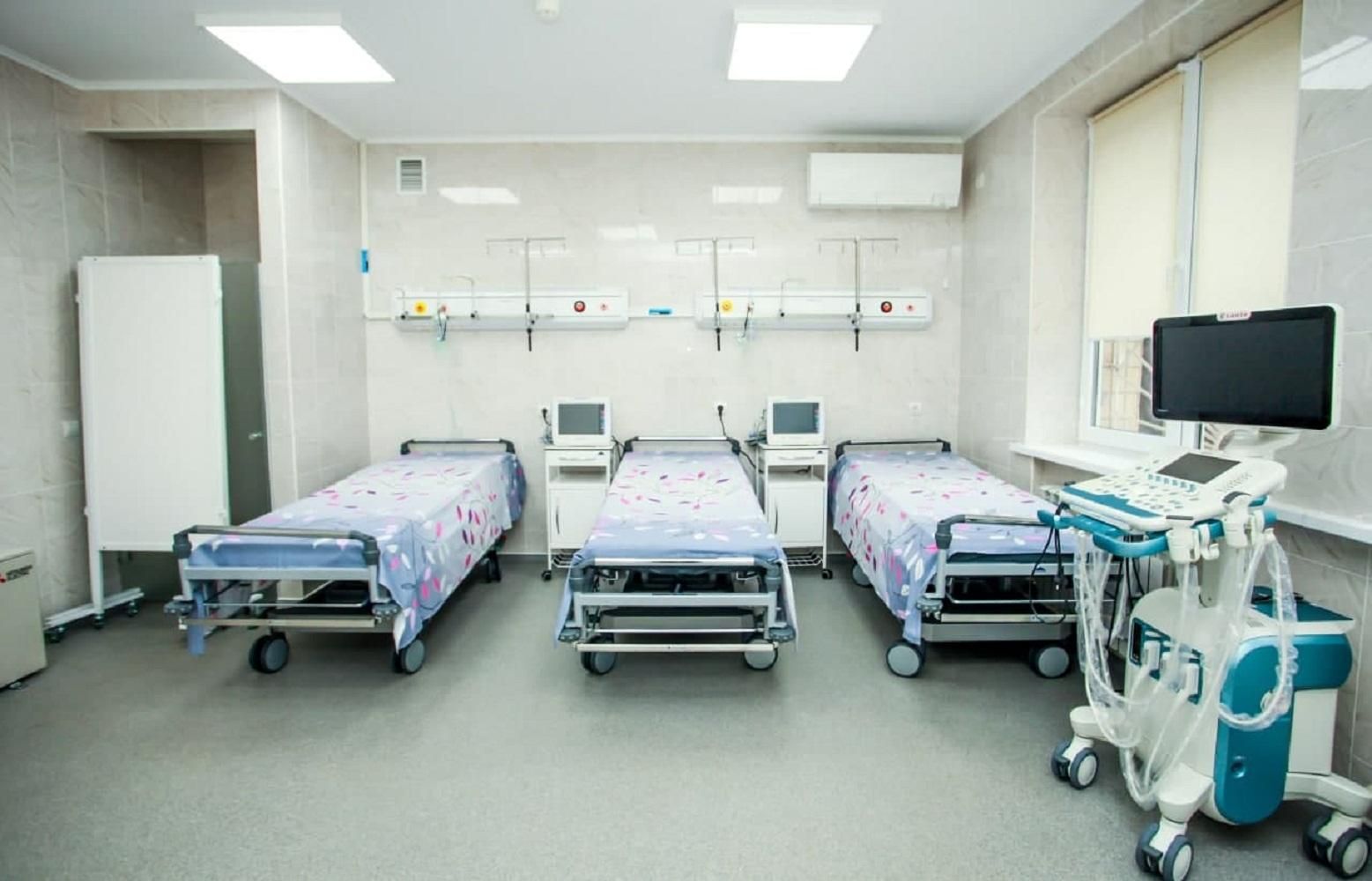 У Винники привезли перших хворих на COVID-19 з Прикарпаття У Винники привезли перших хворих на COVID-19 з Прикарпаття