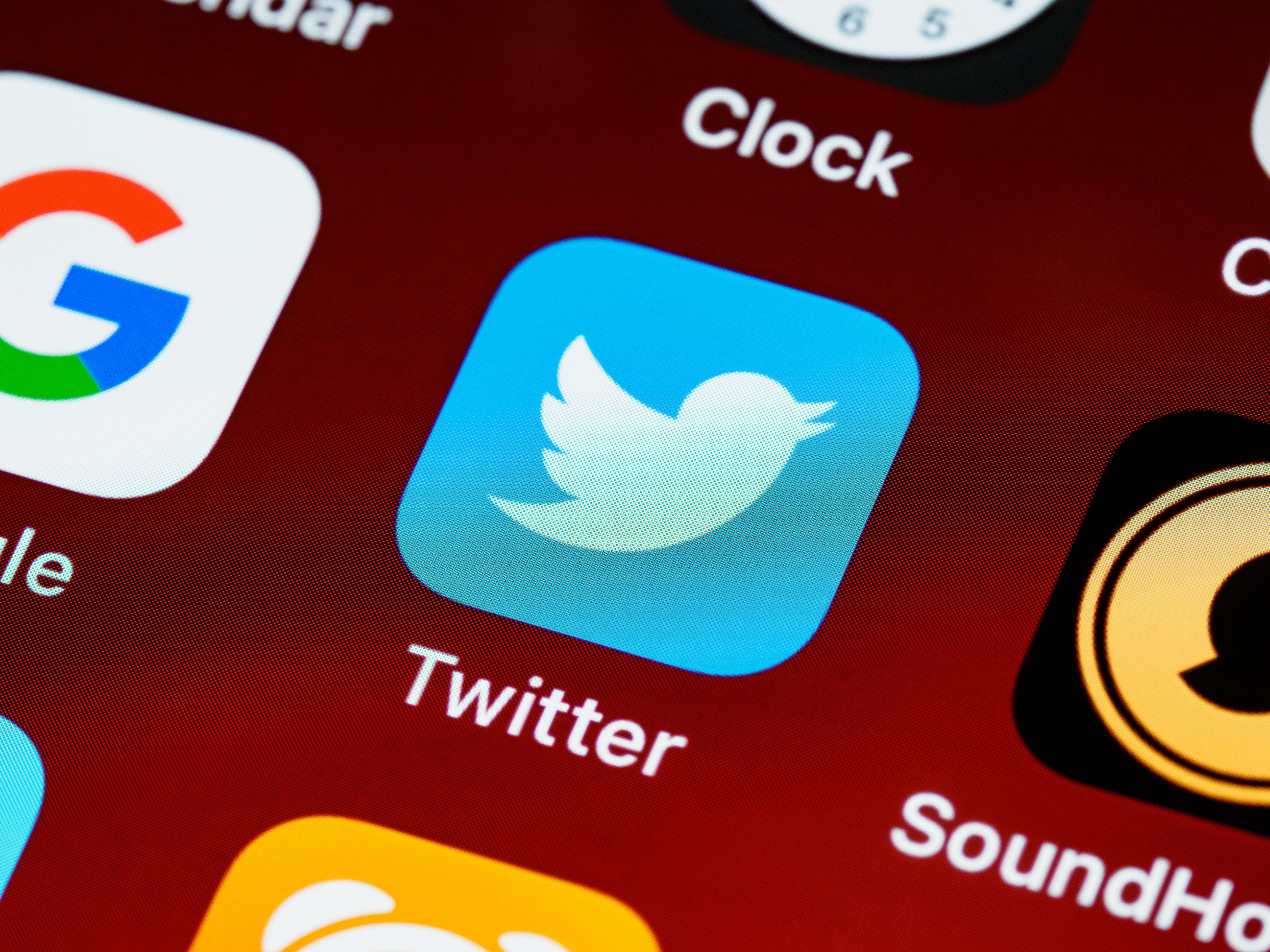 Twitter запустив голосові повідомлення в особистому листуванні