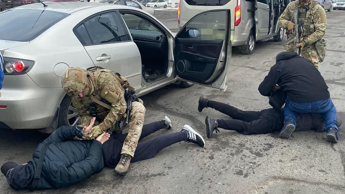 У Миколаєві СБУ затримала членів банди, що тероризувала область