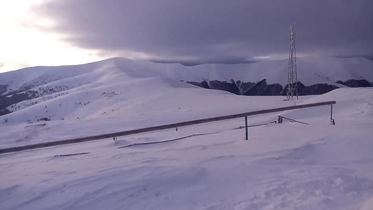 Предупреждают о значительной снеголавинной опасности в Карпатах 20 – 21 февраля 2021: где именно Предупреждают о значительной снеголавинной опасности в Карпатах 20 – 21 февраля 2021: где именно