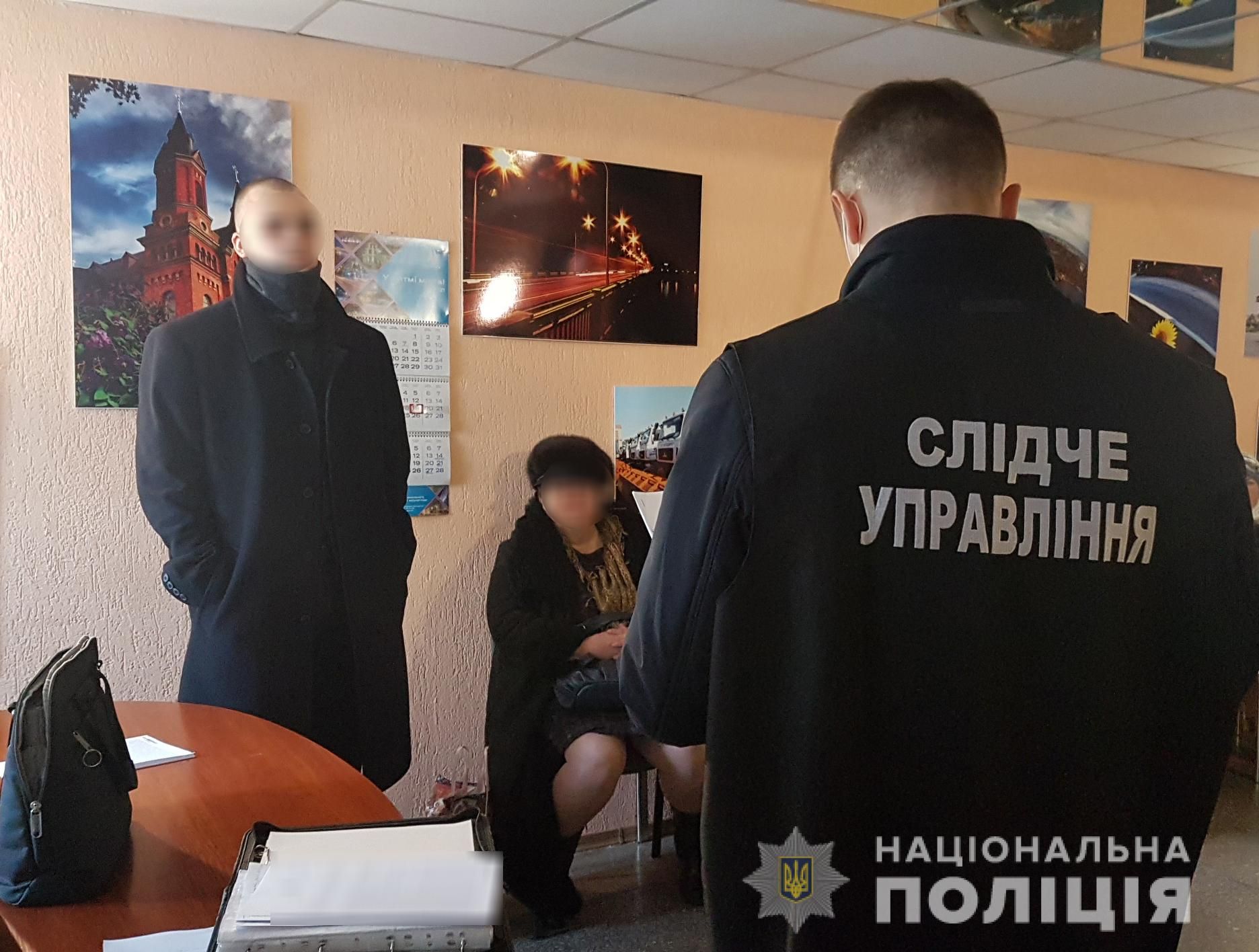 У Миколаєві правоохоронці провели масові обшуки у чиновників ЖКГ