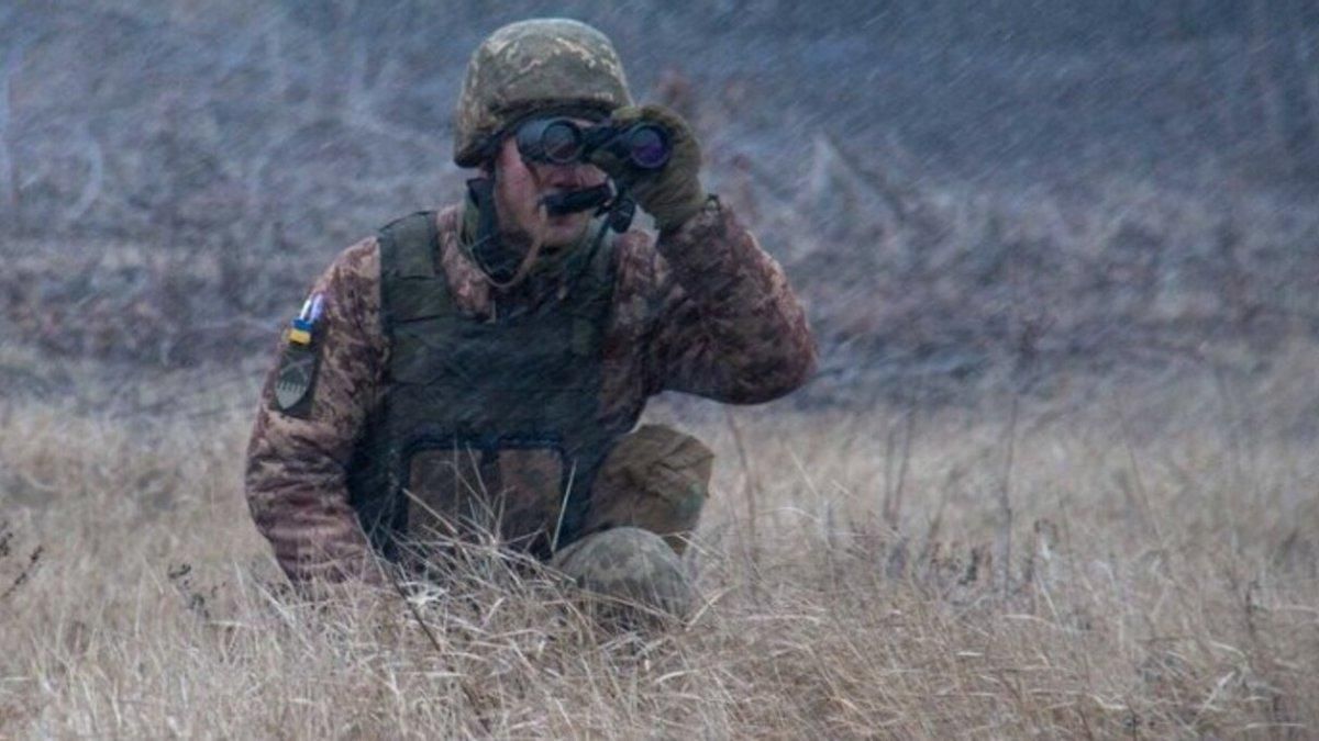 Огонь в ответ на Донбассе: Данилов объяснил, кто принимает решения Огонь в ответ на Донбассе: Данилов объяснил, кто принимает решения