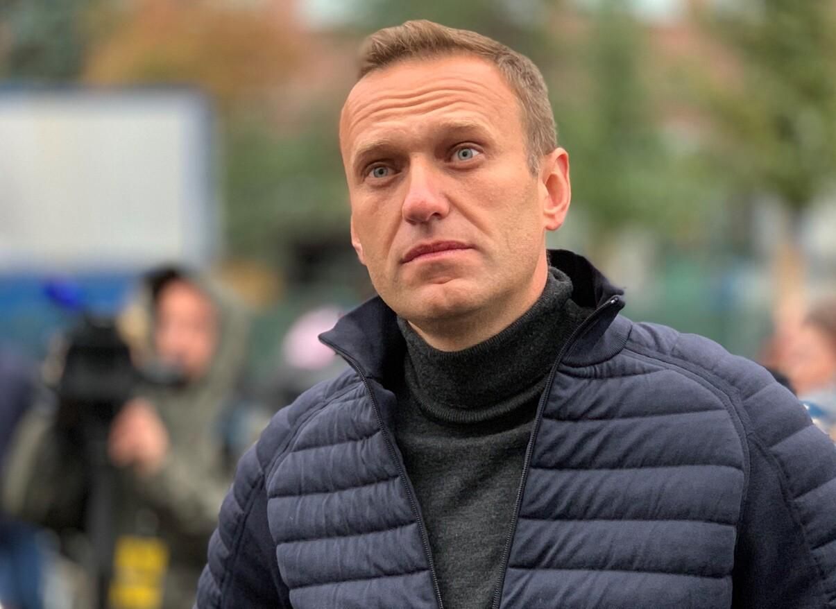 Отвратительно слушать, - Навальный о клевете на ветерана