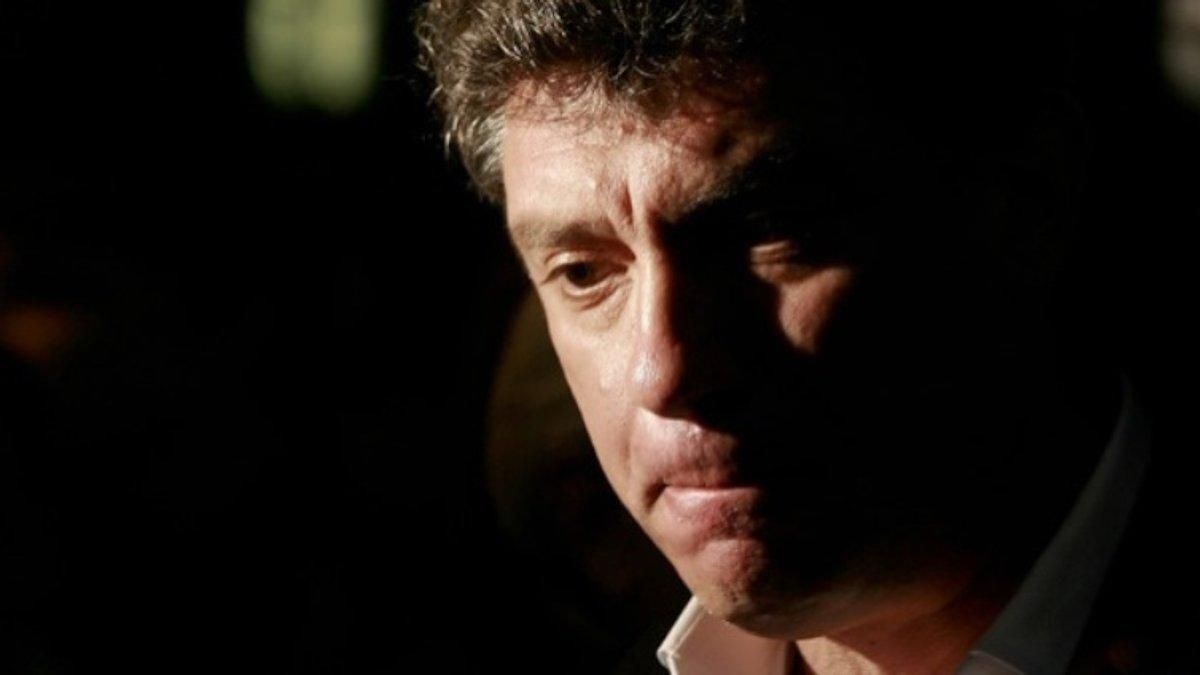 До меморіалу Нємцова у Москві заборонили приносити квіти До меморіалу Нємцова у Москві заборонили приносити квіти