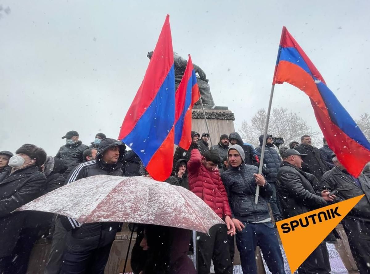 В Армении возобновили протесты против Пашиняна – фото, видео