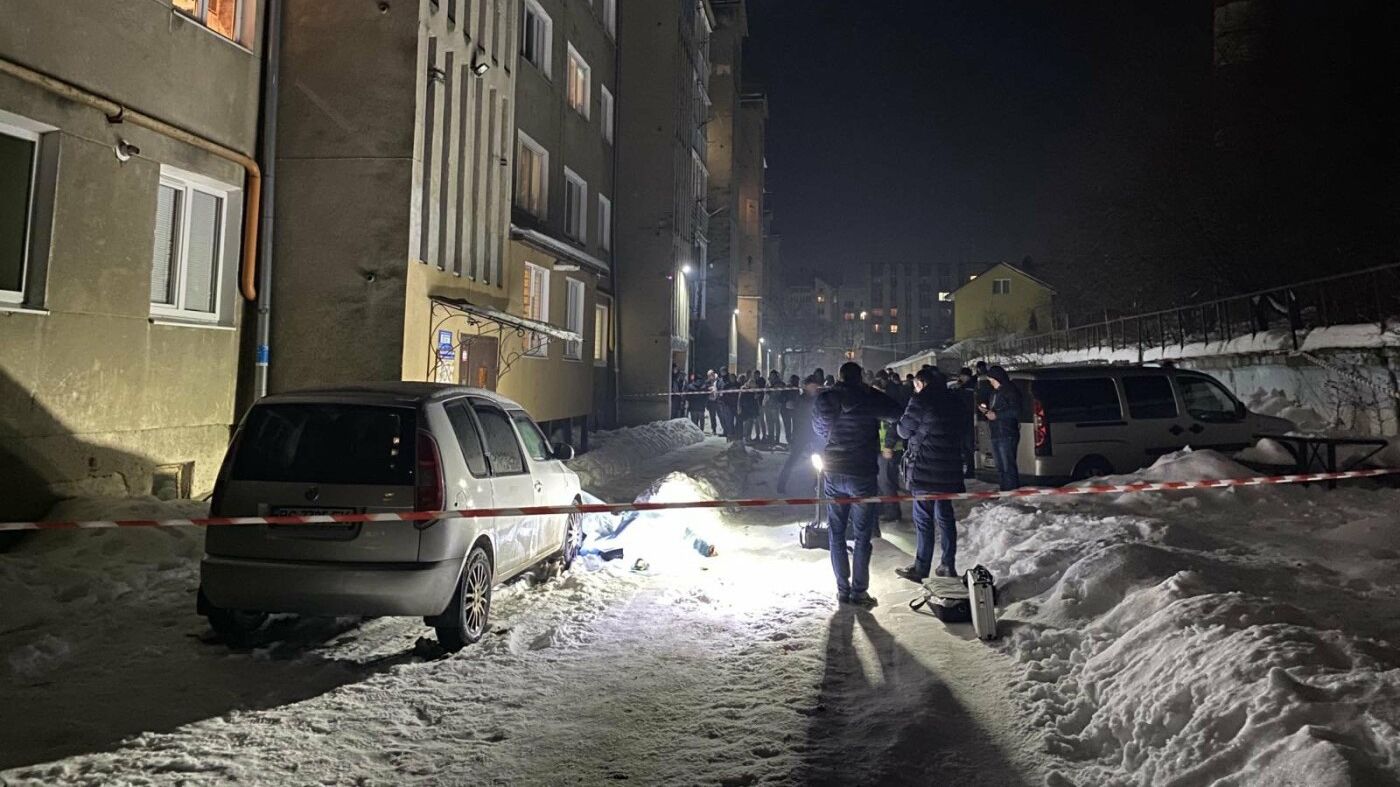 Смертельний вибух біля під'їзду в Дрогобичі 20 лютого 2021: нові подробиці та відео інциденту