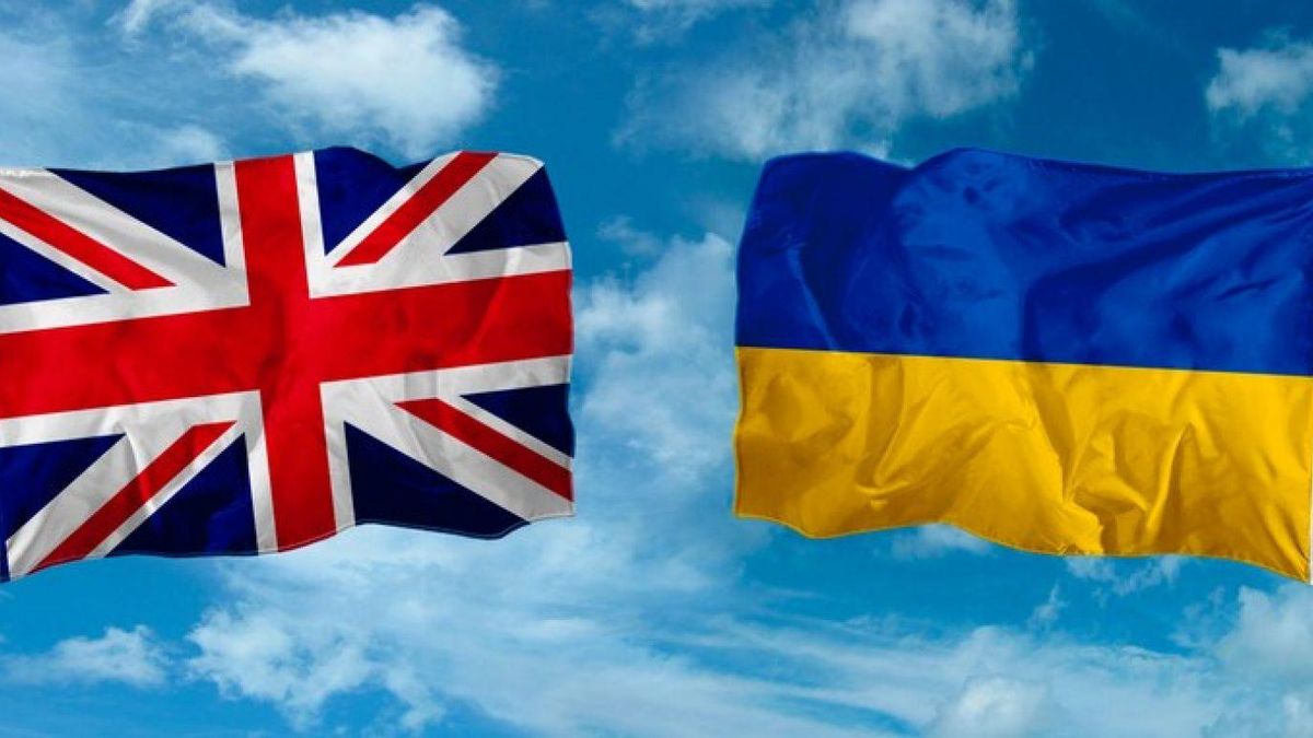 Великобритания выделит деньги для улучшения жизни украинцев из Крыма Великобритания выделит деньги для улучшения жизни украинцев из Крыма