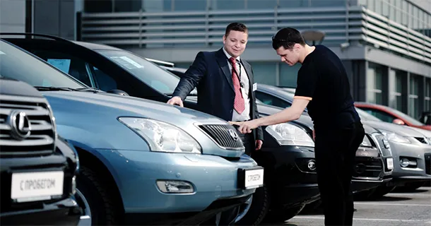 їхати у справах їхати у справах