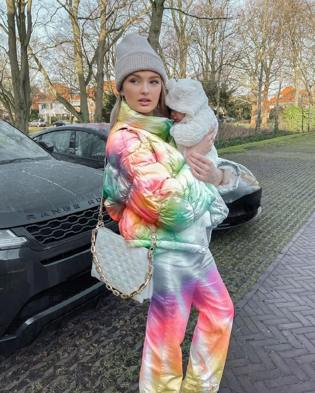 Ромі Стрейд показала стильний образ Ромі Стрейд показала стильний образ