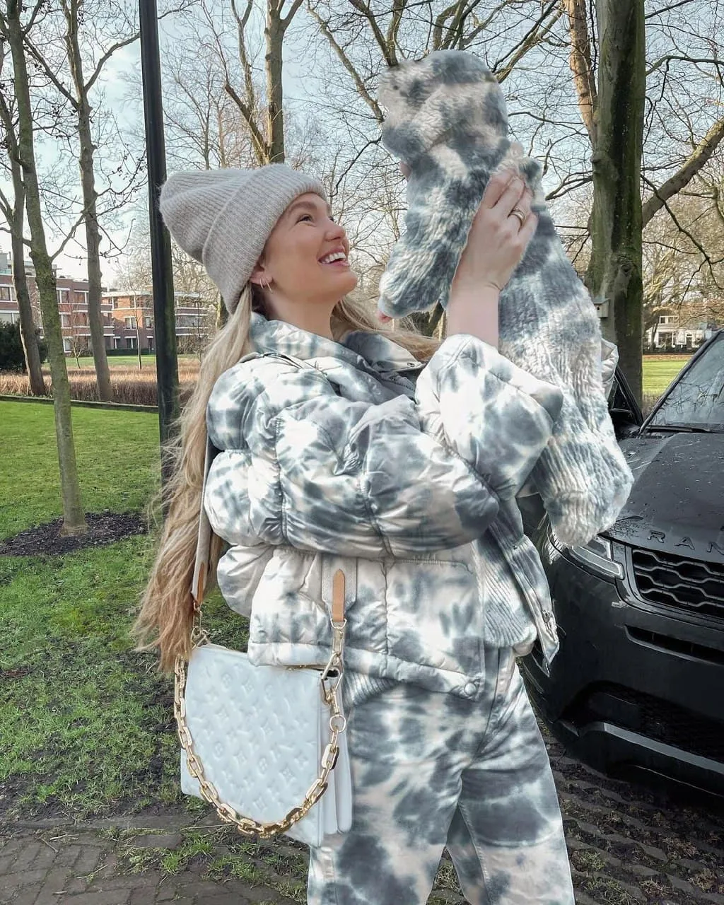 Ромі Стрейд показала стильний образ Ромі Стрейд показала стильний образ