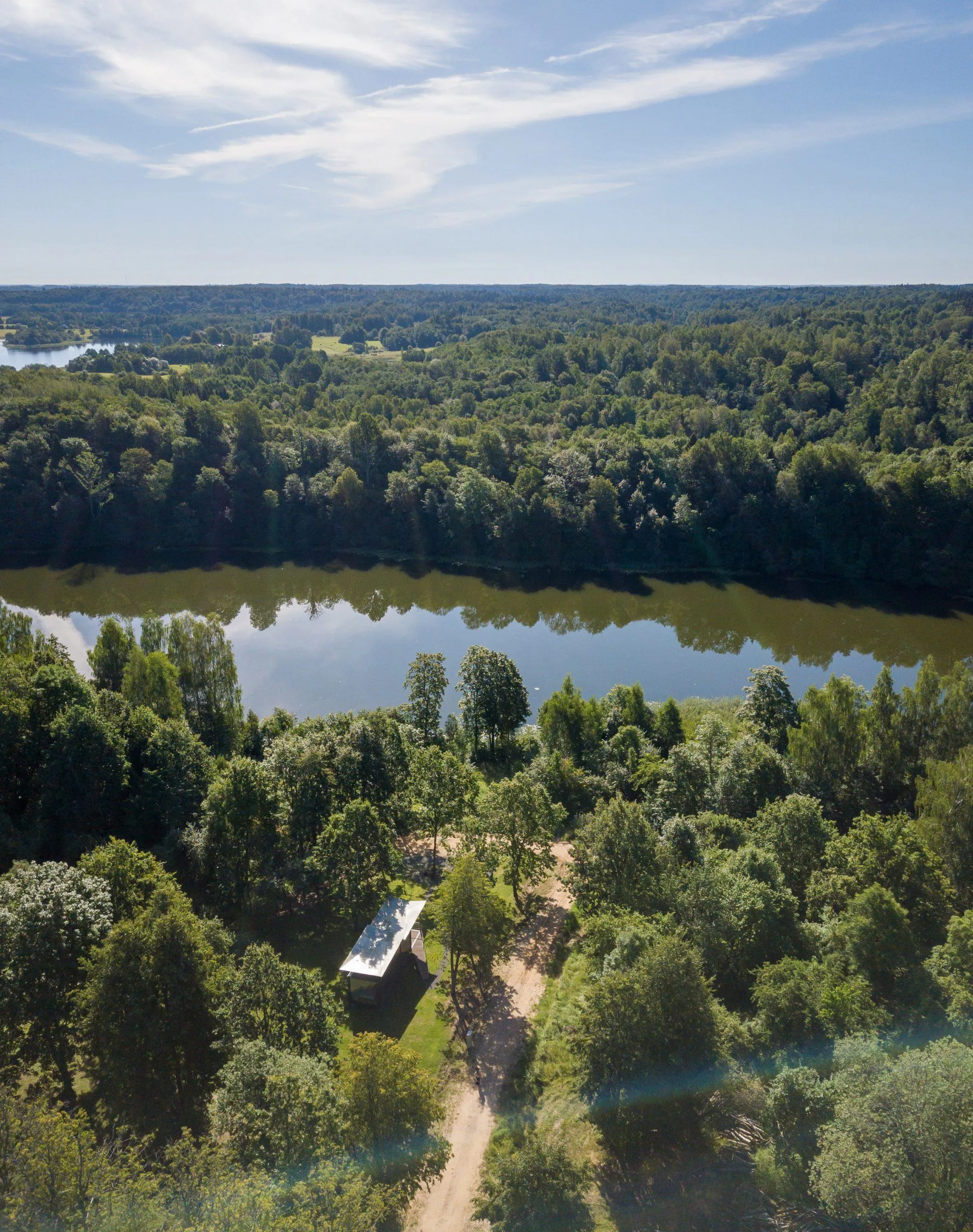 Дах, ніби плаває під вітром / Фото Dezeen