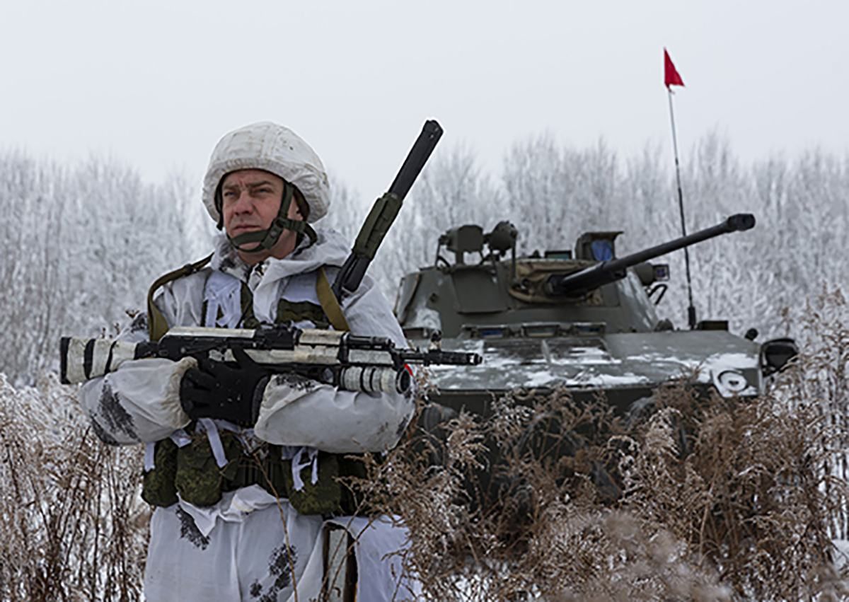 Российские военные оккупанты проведут учения в Крыму