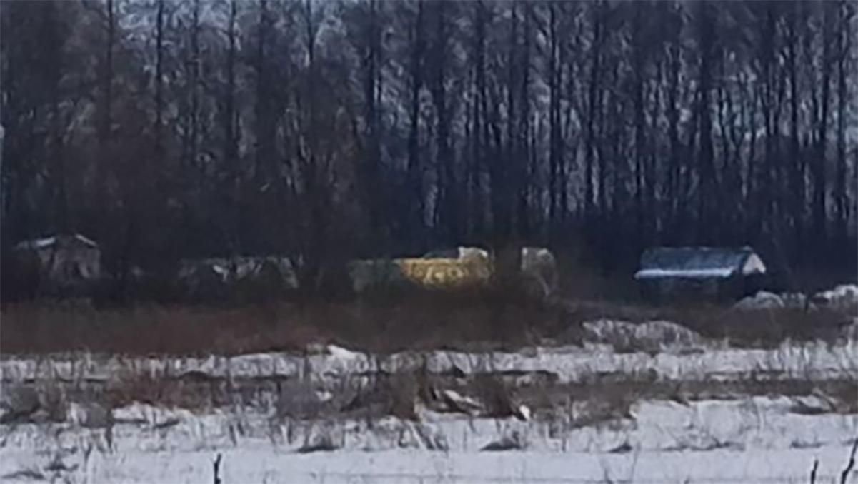 Всупереч рішенню РНБО: нафтопродуктопровід Самара – Західний напрямок продовжує роботу на Житомирщині – фото Всупереч рішенню РНБО: нафтопродуктопровід Самара – Західний напрямок продовжує роботу на Житомирщині – фото