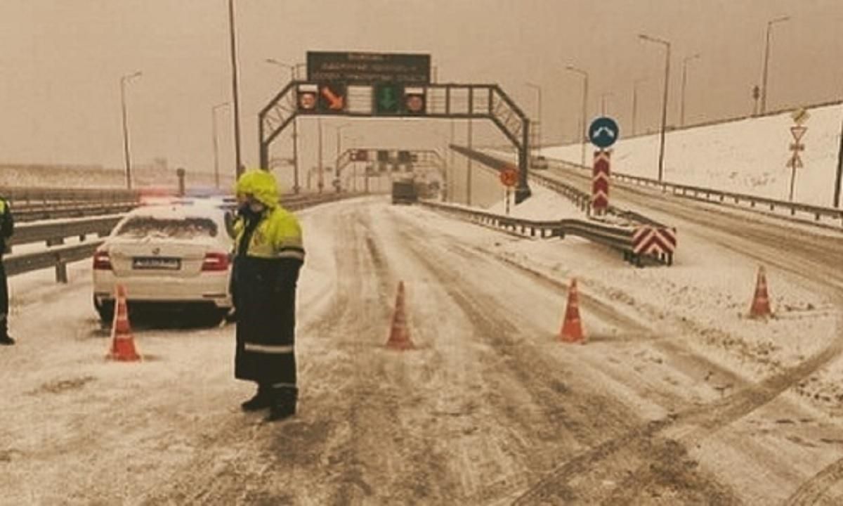 Крымский мост оказался под угрозой из-ледового коллапса