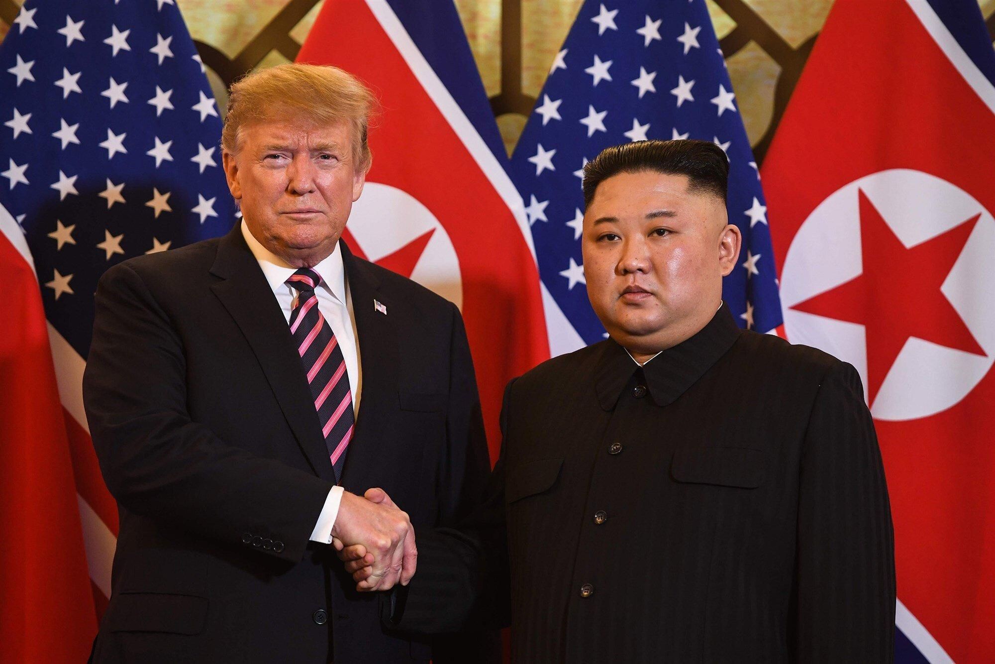 Трамп предлагал Ким Чен Ыну подкинуть его в КНДР, – СМИ
