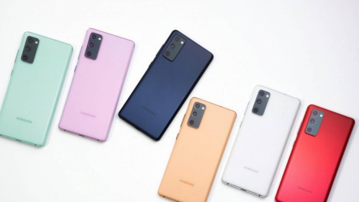 Ринок смартфонів скоротився на 12,5%: хто очолив ринок - Техно 24 Ринок смартфонів скоротився на 12,5%: хто очолив ринок - Техно 24